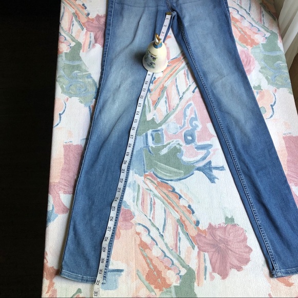 Hollister high rise supper skinny jeans, size W25/L32 - Picture 10 of 12